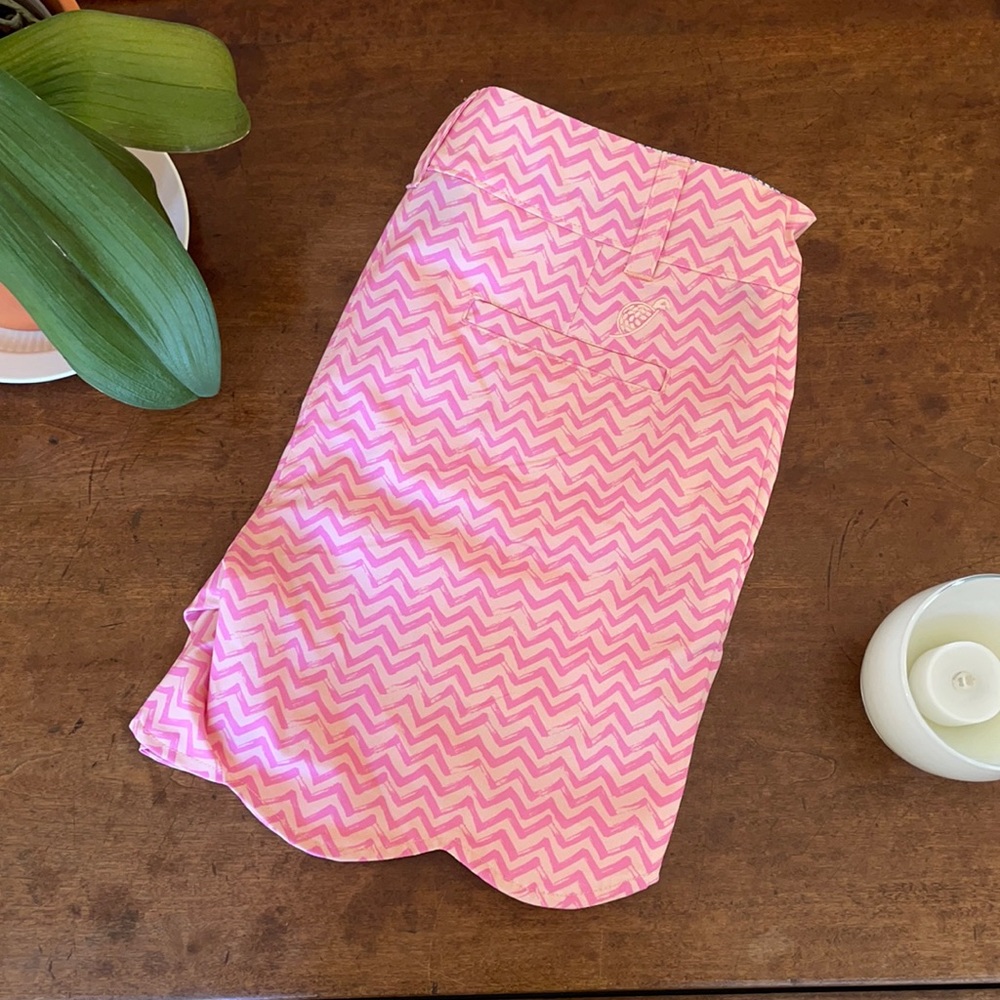 Pink kids golf shorts